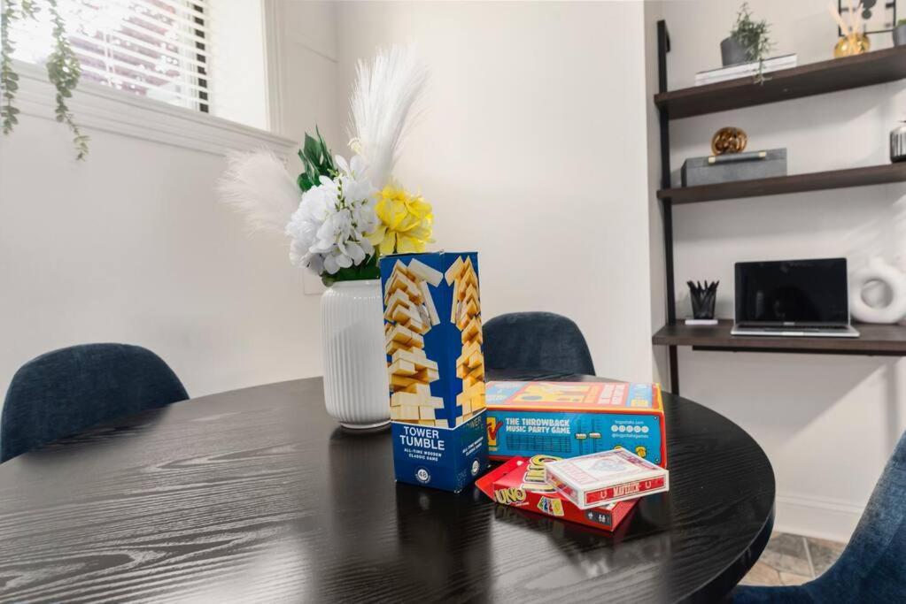 Apartment Upscale 2br With Patio *